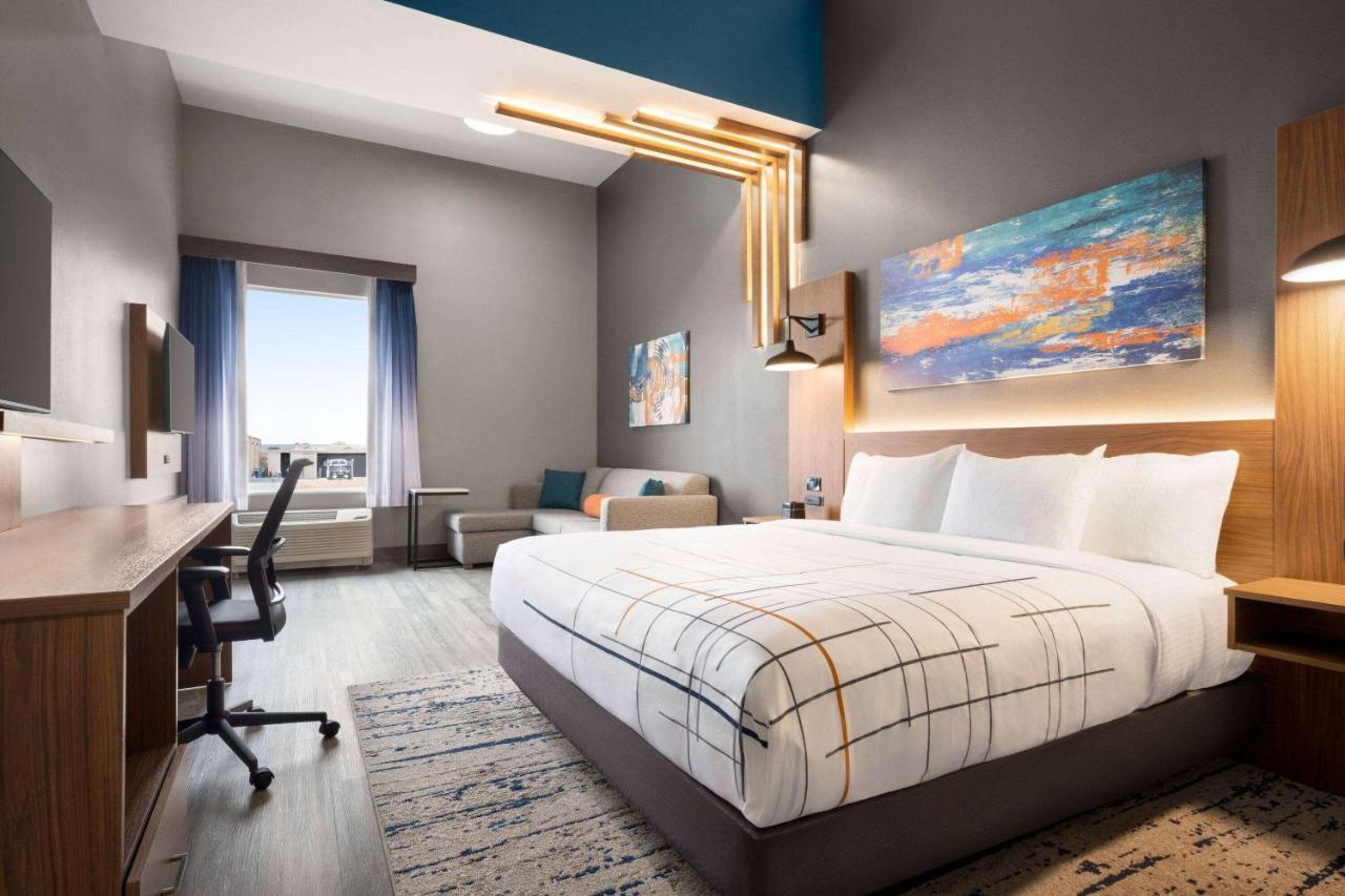 La Quinta Inn & Suites By Wyndham Del Rio Exteriér fotografie