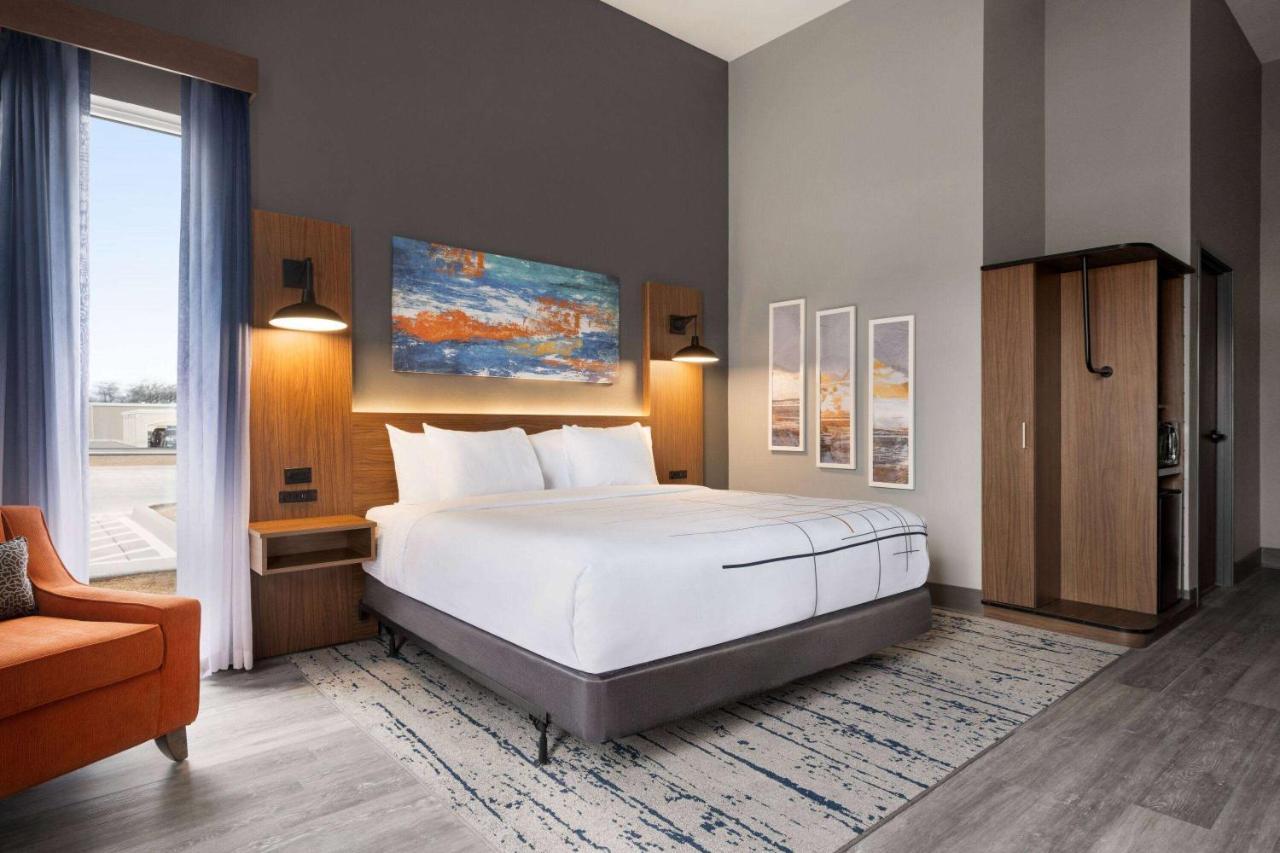 La Quinta Inn & Suites By Wyndham Del Rio Exteriér fotografie